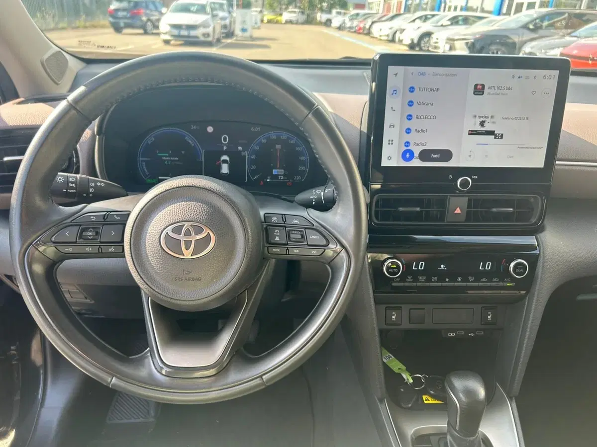 Toyota Yaris Cross usata a Piacenza (11)