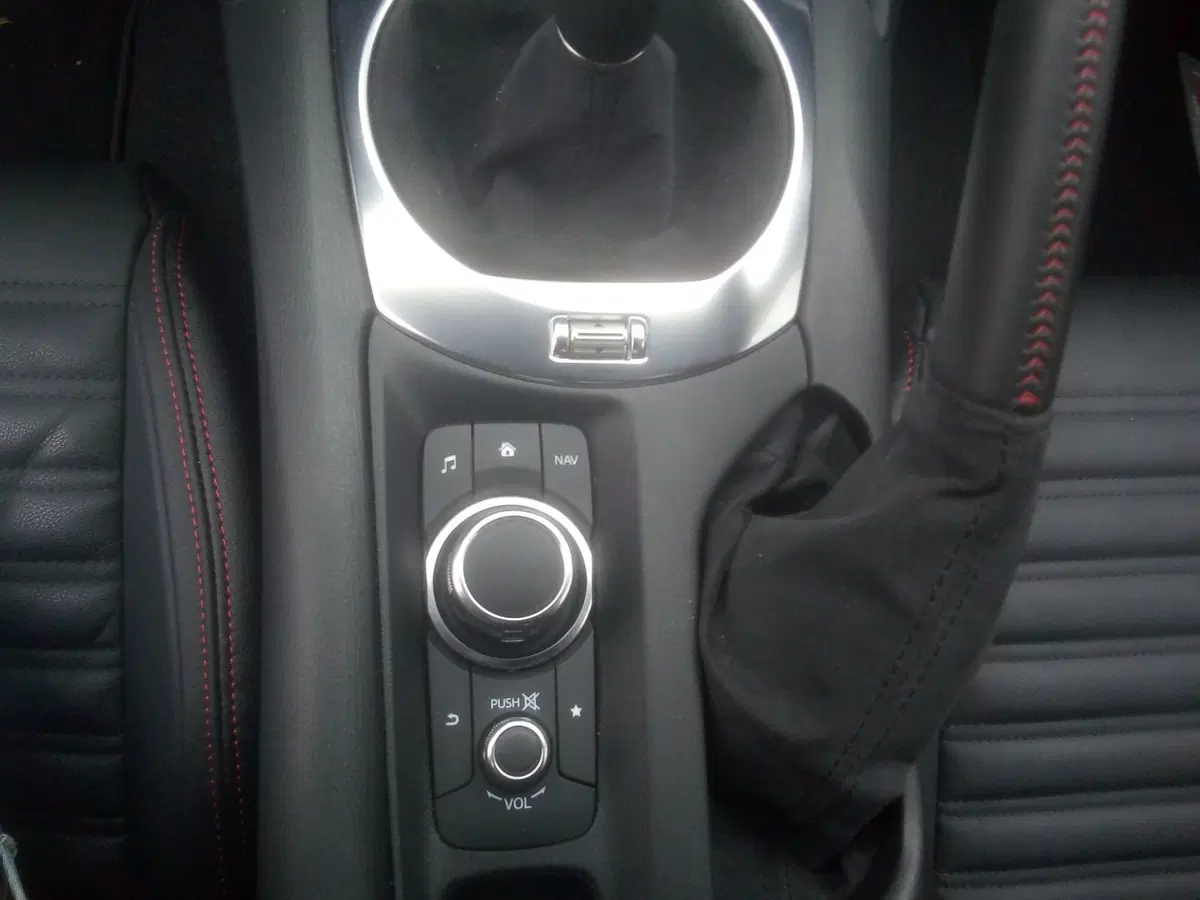 Abarth 124 Spider usata a Alessandria (10)