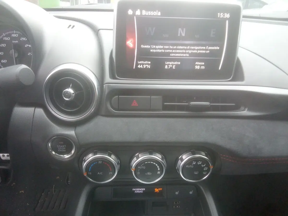 Abarth 124 Spider usata a Alessandria (9)
