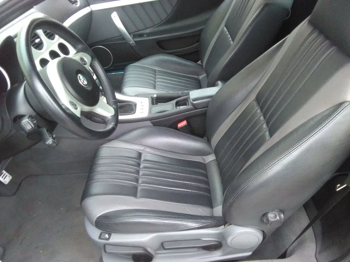 Alfa Romeo Spider usata a Alessandria (13)