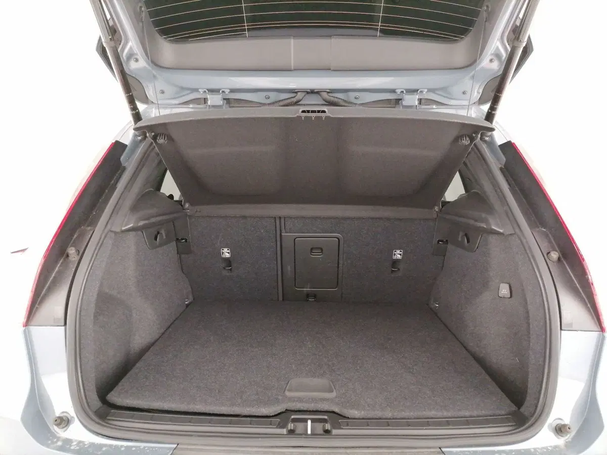 Volvo XC40 usata a Roma (10)