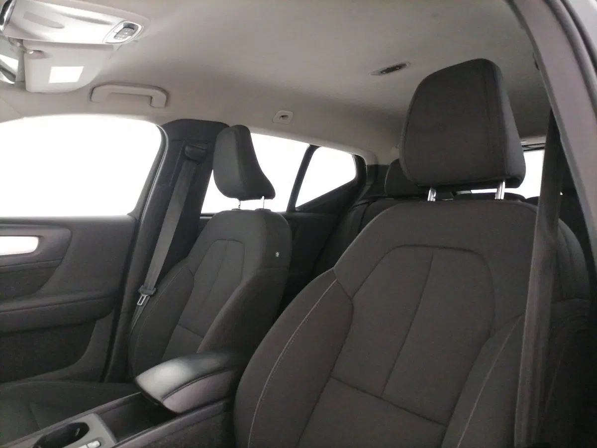 Volvo XC40 usata a Roma (13)
