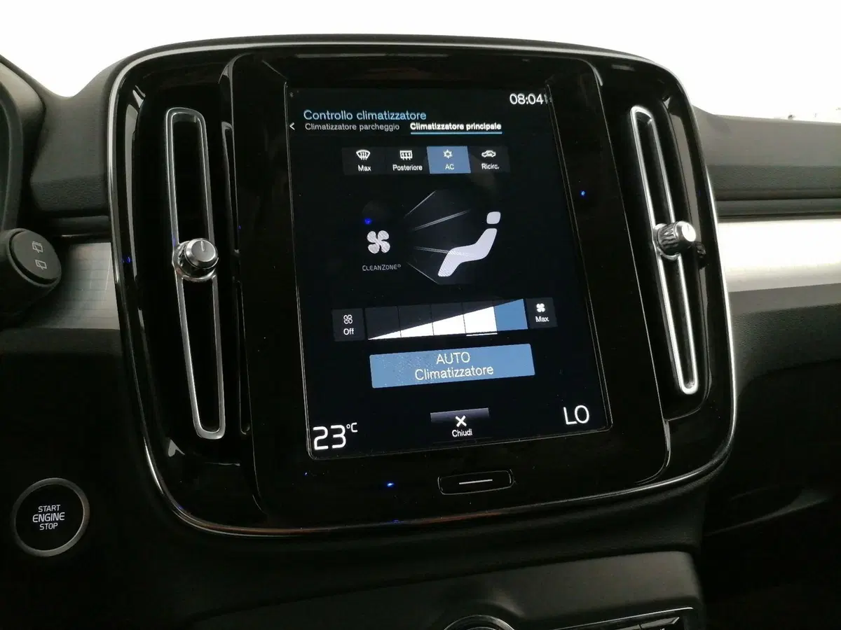 Volvo XC40 usata a Roma (16)