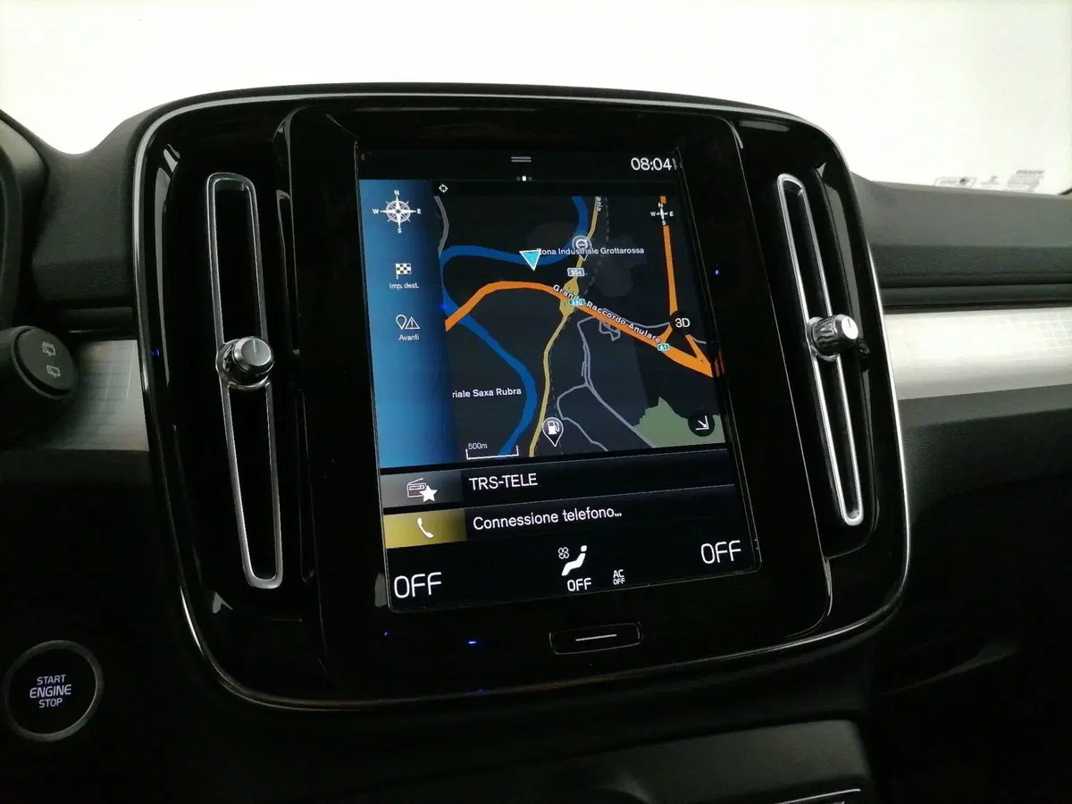Volvo XC40 usata a Roma (17)