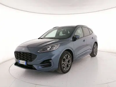 Ford Kuga 2.5 Full Hybrid 190 CV CVT 2WD ST-Line X del 2022 usata a Roma