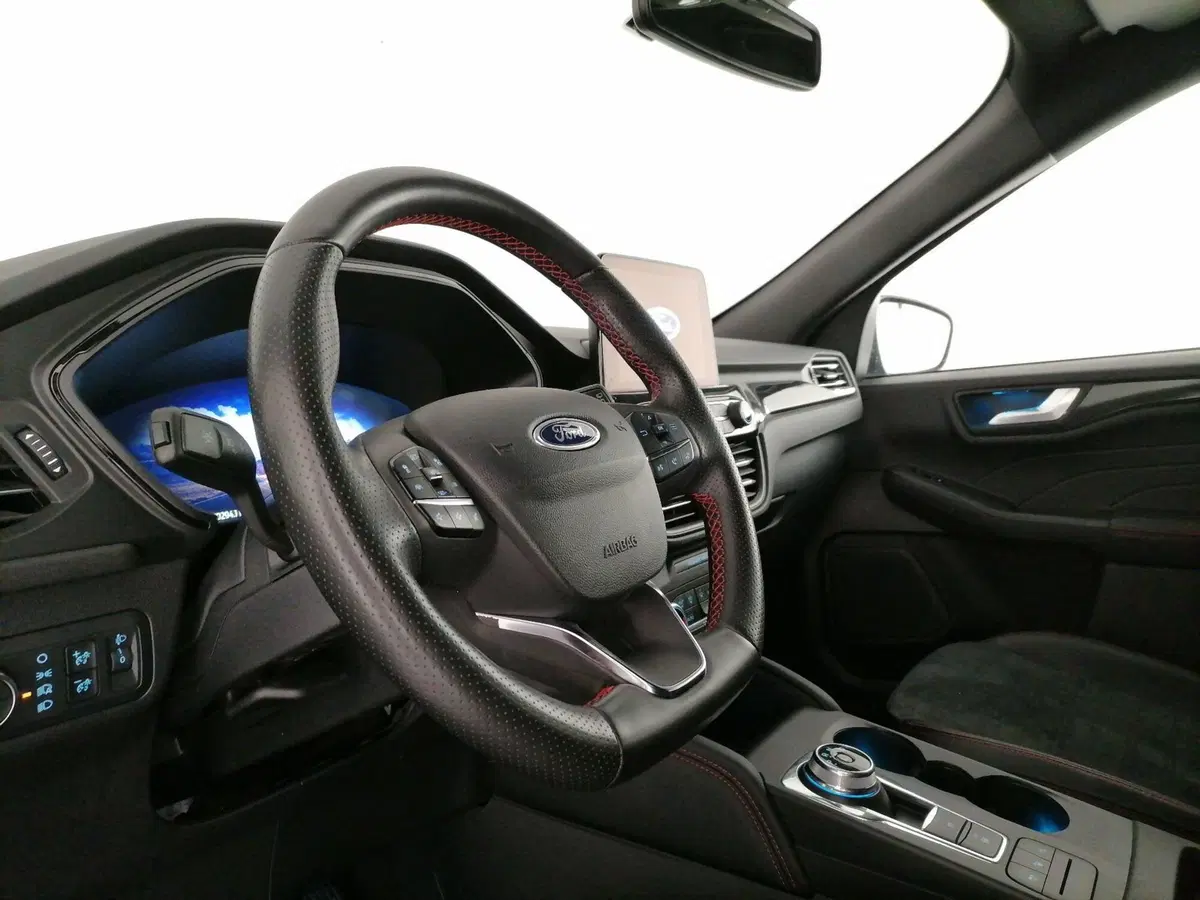 Ford Kuga usata a Roma (12)