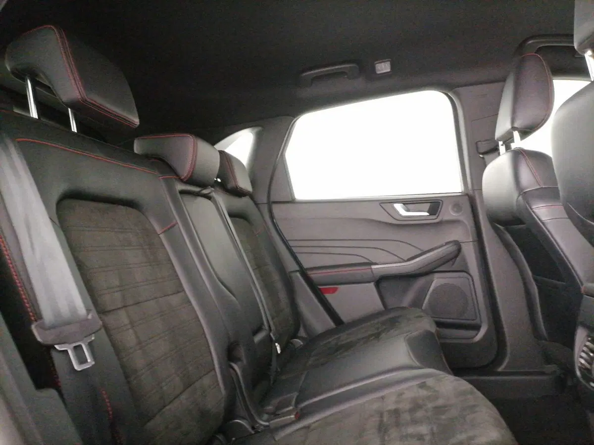 Ford Kuga usata a Roma (8)