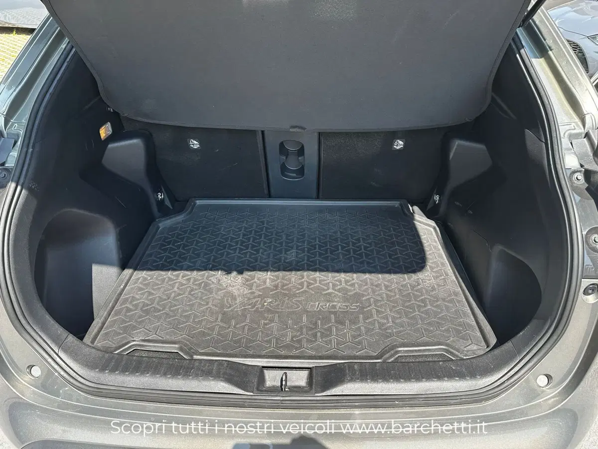 Toyota Yaris Cross usata a Trento (8)