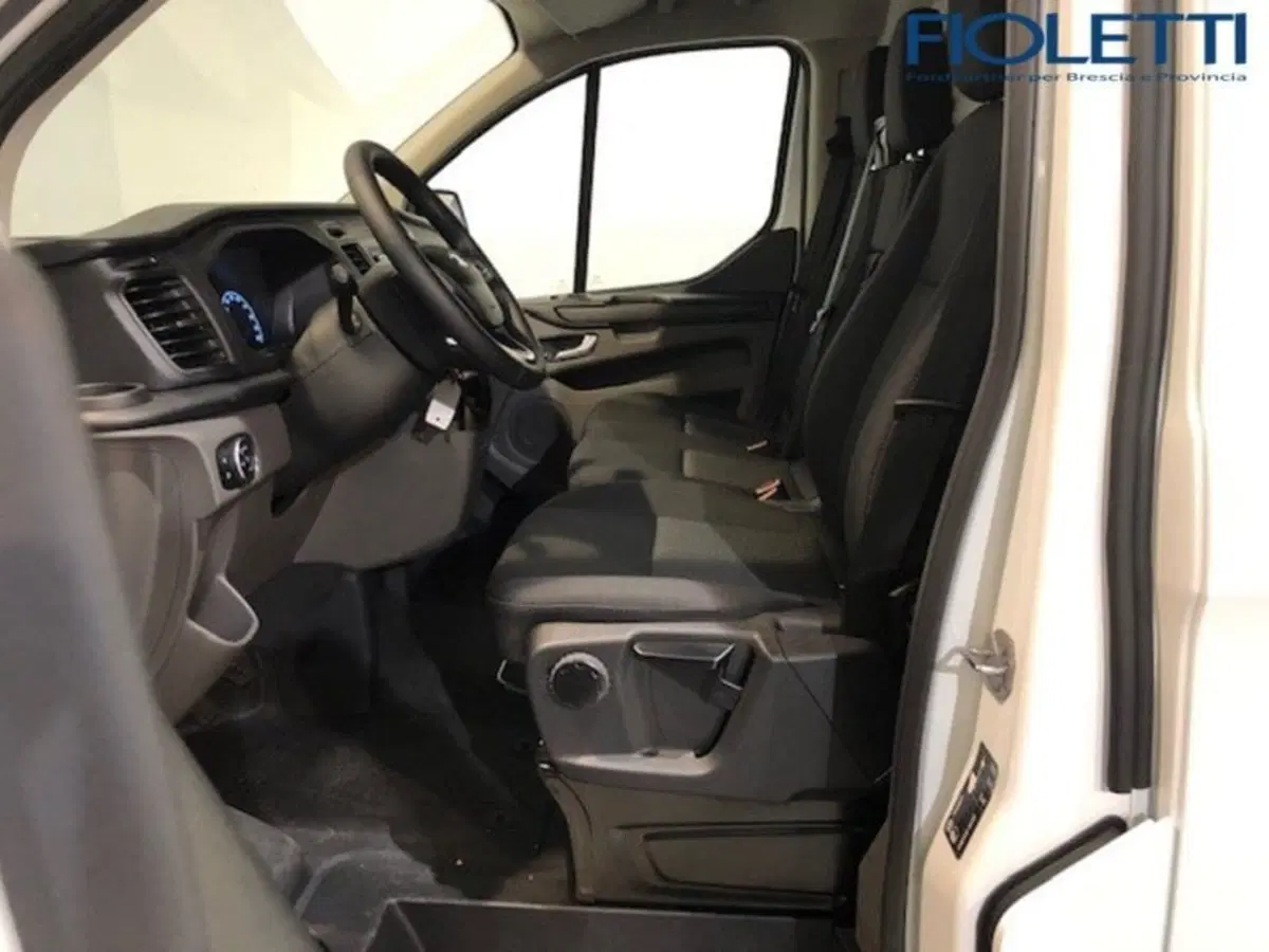 Ford Transit Custom Furgone usata a Brescia (10)