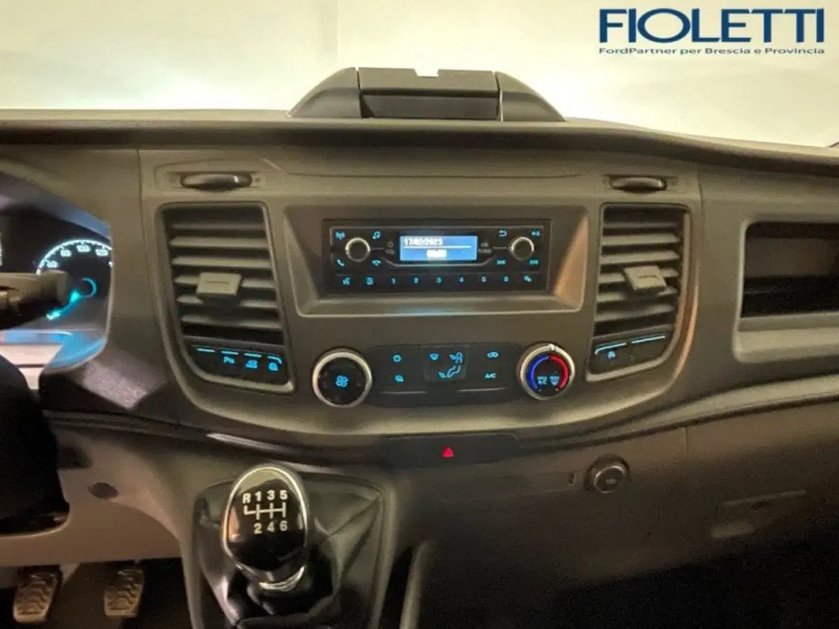 Ford Transit Custom Furgone usata a Brescia (9)
