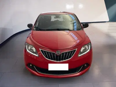 Lancia Ypsilon 1.0 FireFly 5 porte S&amp;S Hybrid Ecochic Gold del 2021 usata a Torino