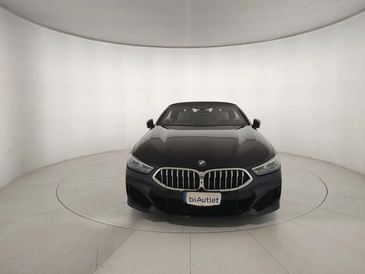 BMW Serie 8 Cabrio usata a Alessandria (2)