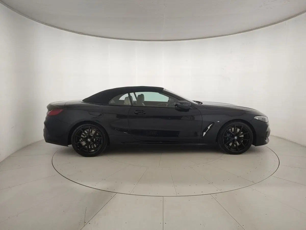 BMW Serie 8 Cabrio usata a Alessandria (5)