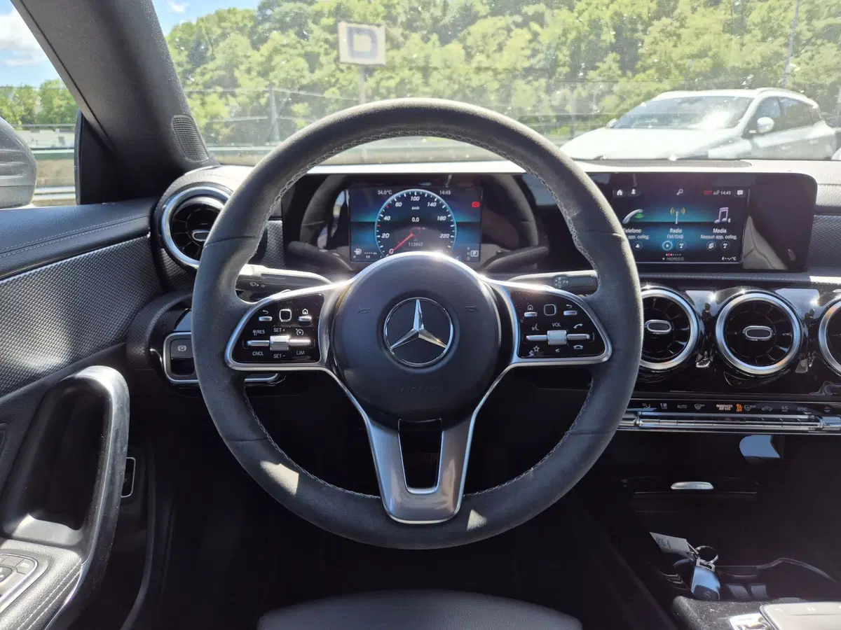 Mercedes-Benz CLA usata  (16)