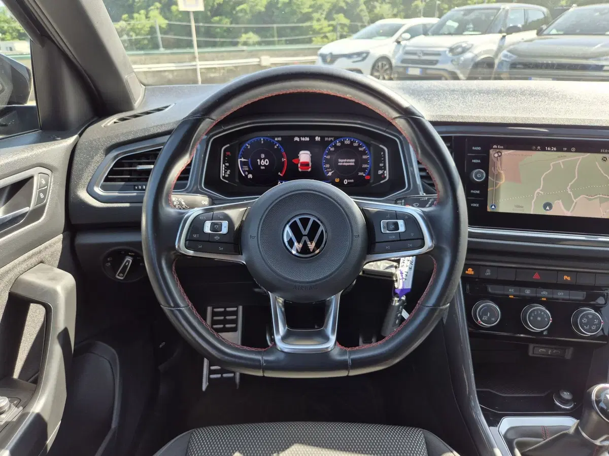 Volkswagen T-Roc usata  (16)