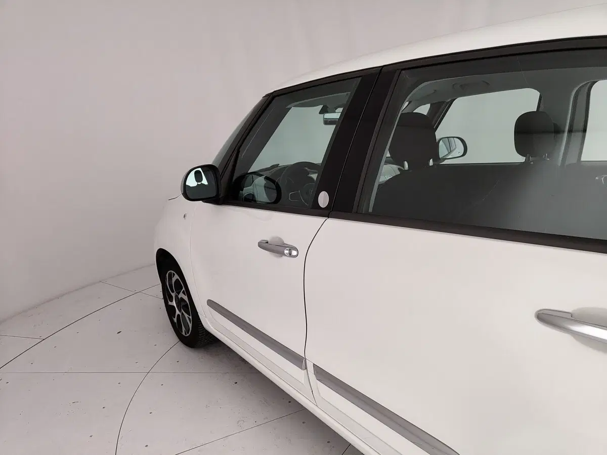 Fiat 500L usata a Caserta (11)