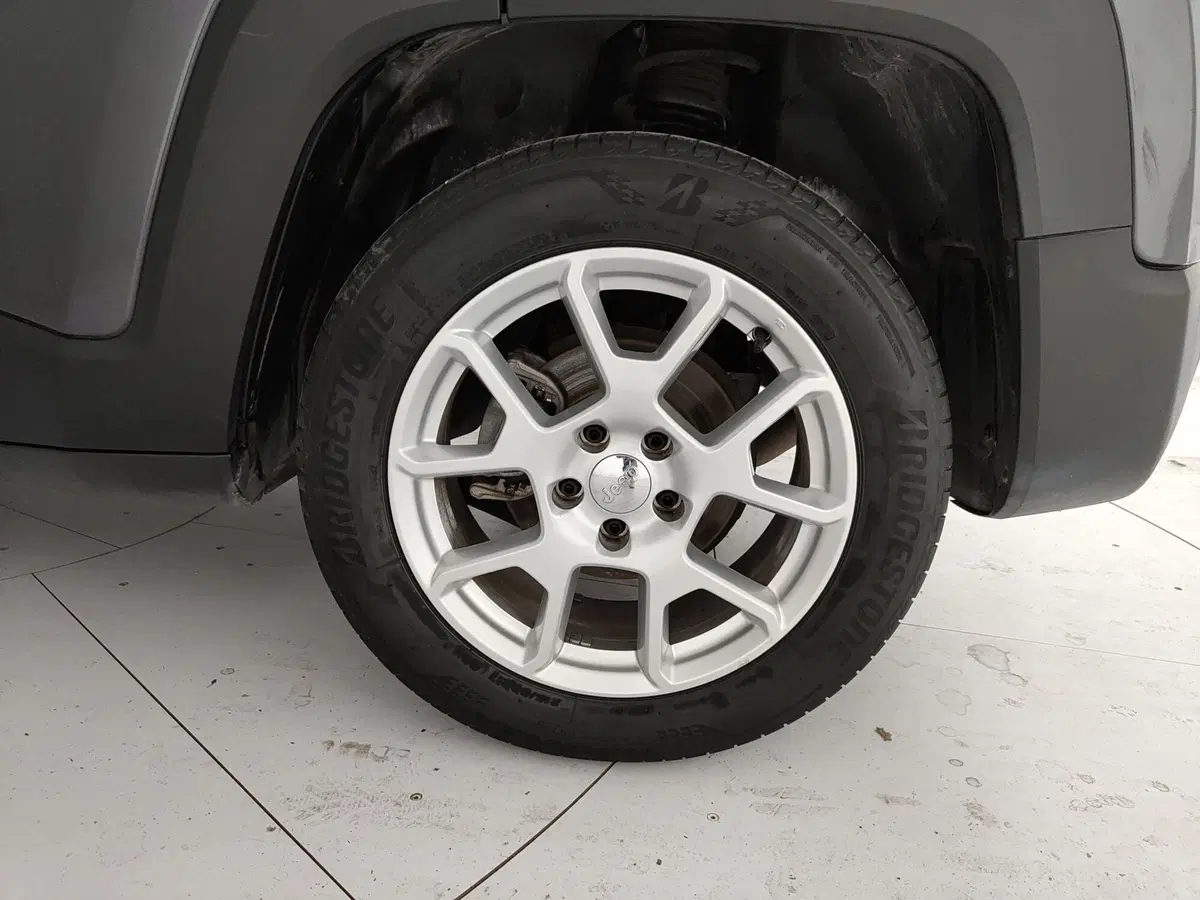 Jeep Renegade usata a Caserta (11)