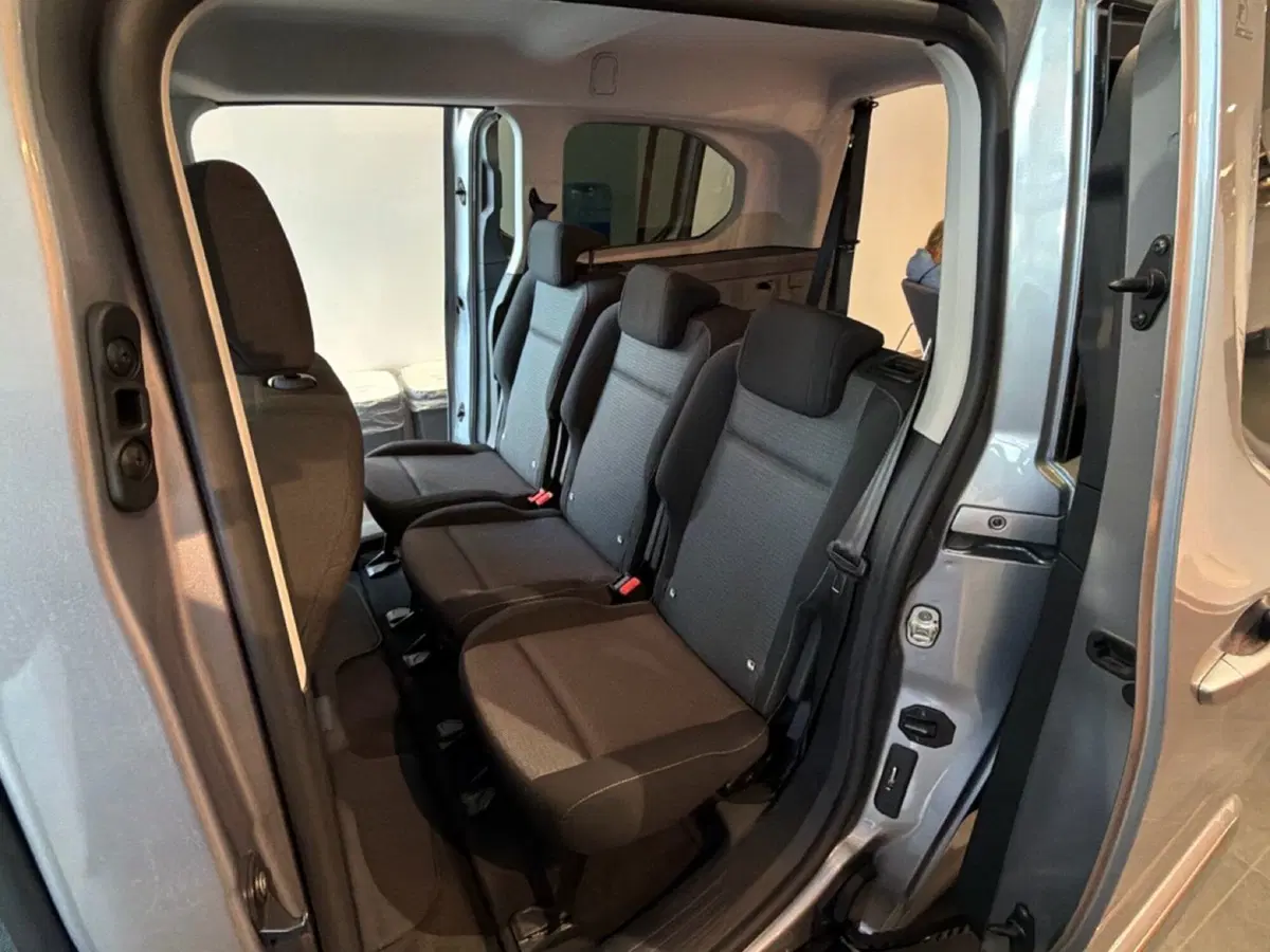 Toyota Proace City Verso nuova a Siracusa (8)