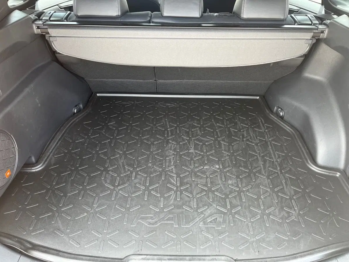 Toyota Rav4 usata a Siracusa (6)