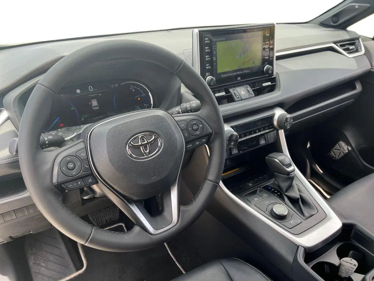 Toyota Rav4 usata a Siracusa (8)