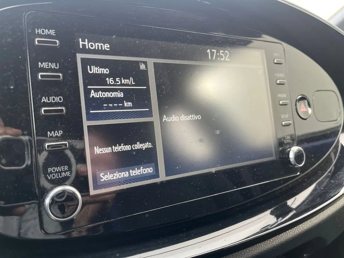Toyota Aygo X usata a Siracusa (10)