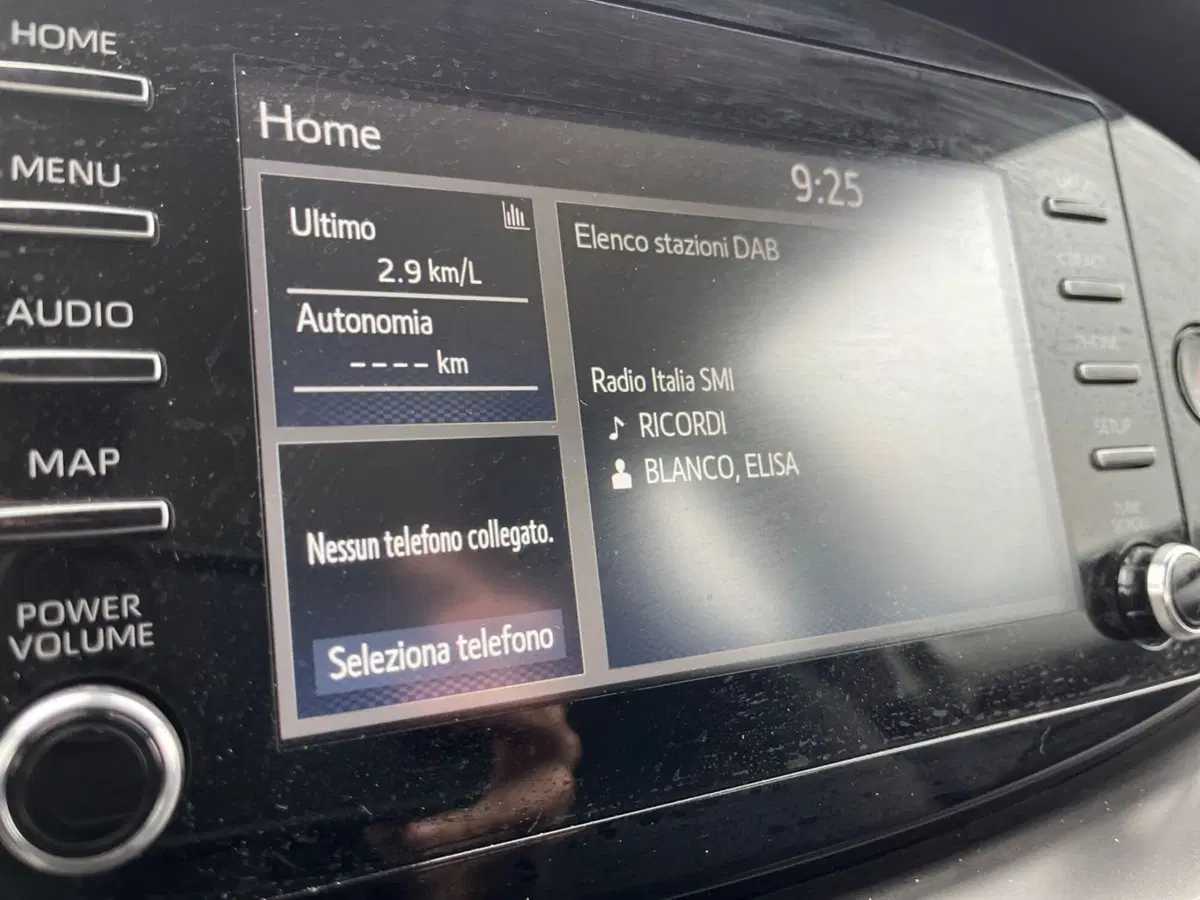 Toyota Aygo X usata a Siracusa (10)