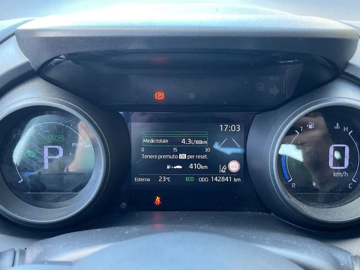Toyota Yaris usata a Siracusa (9)
