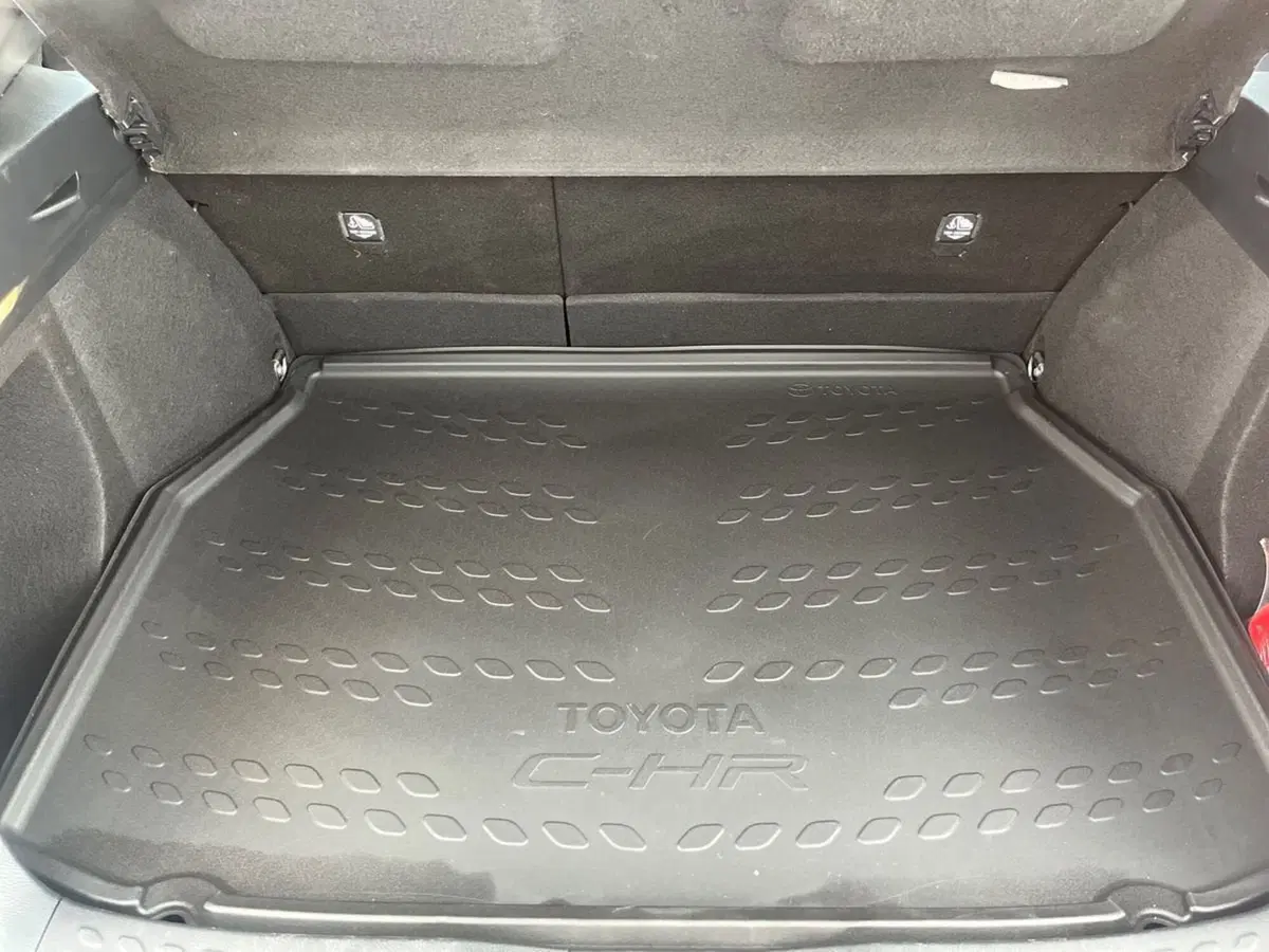 Toyota Toyota C-HR usata a Siracusa (6)