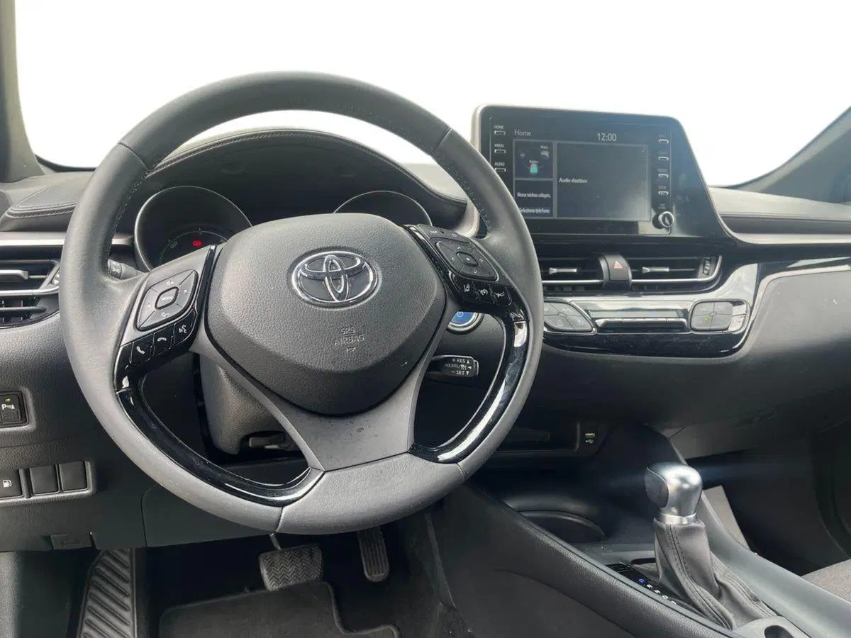 Toyota Toyota C-HR usata a Siracusa (8)