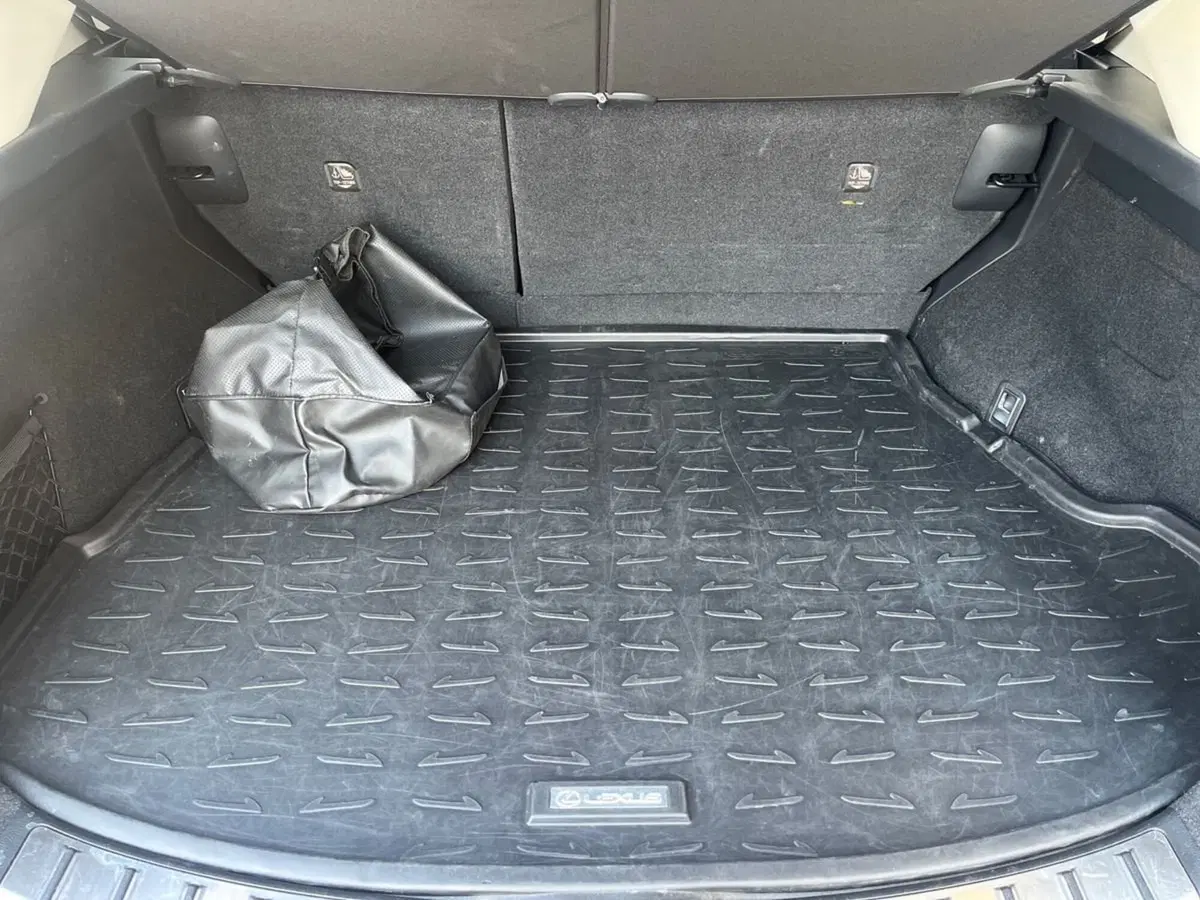 Lexus NX usata a Siracusa (6)