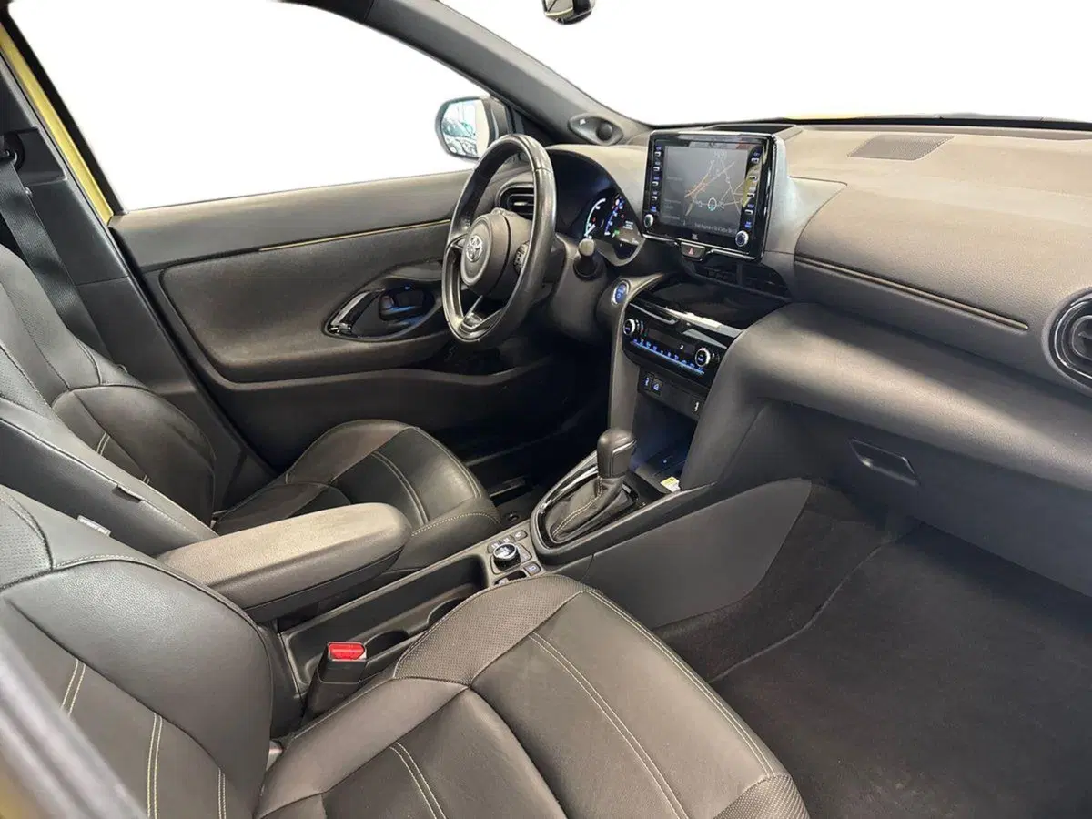 Toyota Yaris Cross usata a Prato (13)