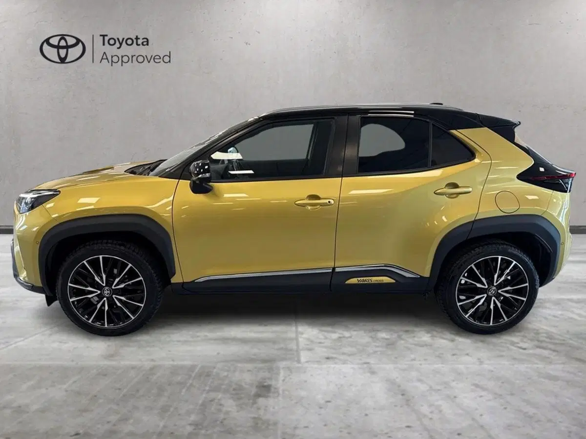 Toyota Yaris Cross usata a Prato (3)