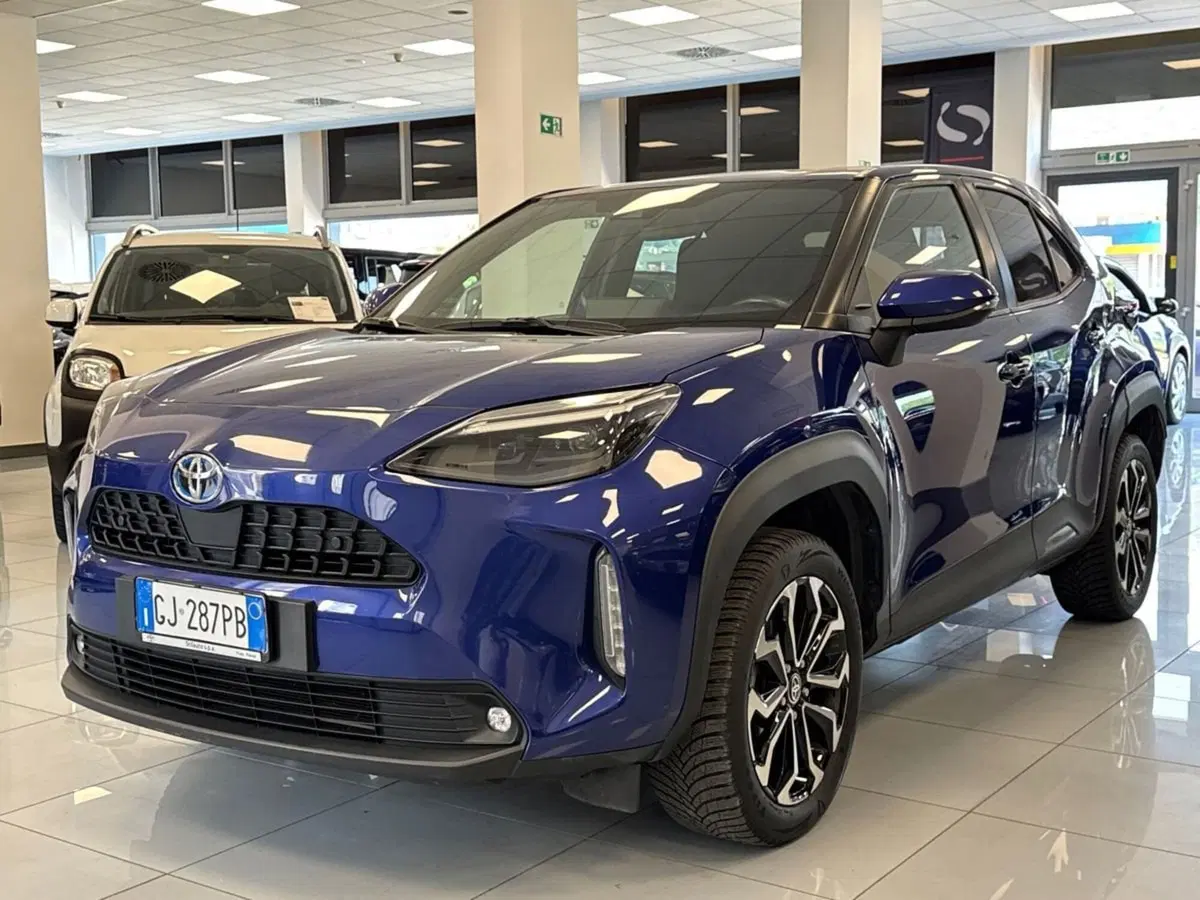 Toyota Yaris Cross usata a Prato