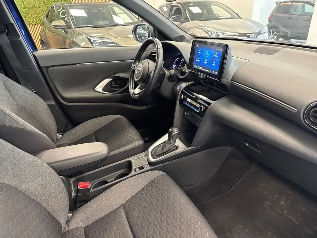 Toyota Yaris Cross usata a Prato (12)