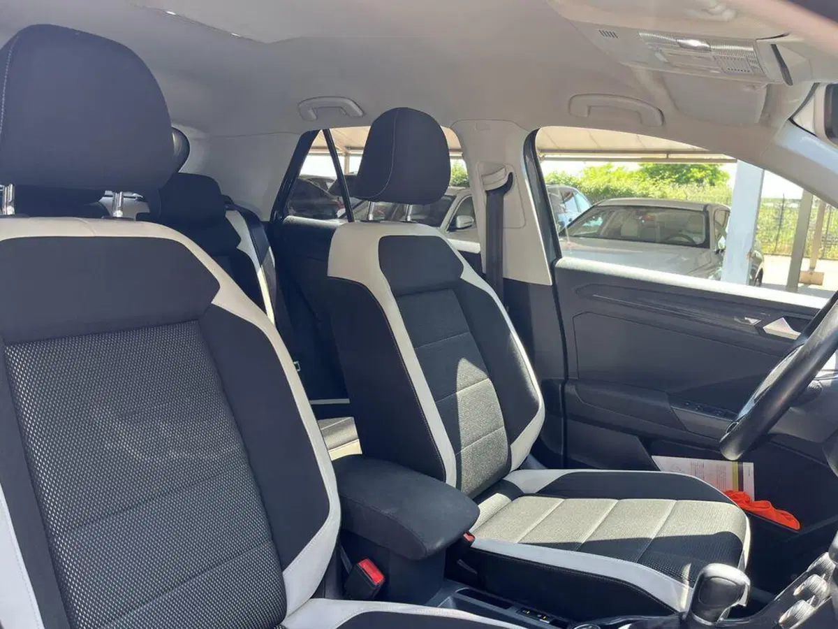 Volkswagen T-Roc usata a Alessandria (11)