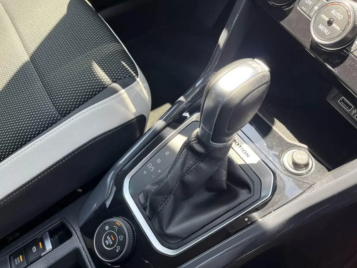 Volkswagen T-Roc usata a Alessandria (12)