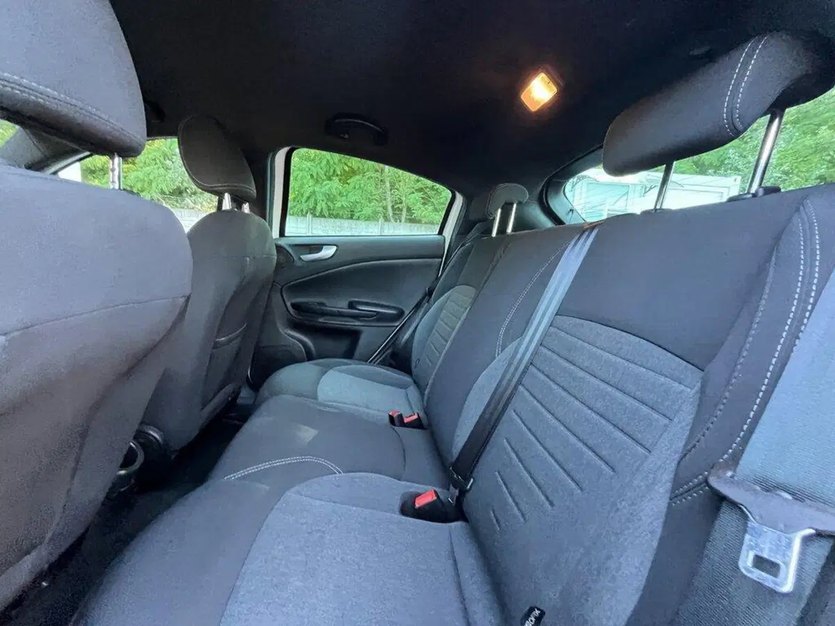 Alfa Romeo Giulietta usata a Alessandria (14)