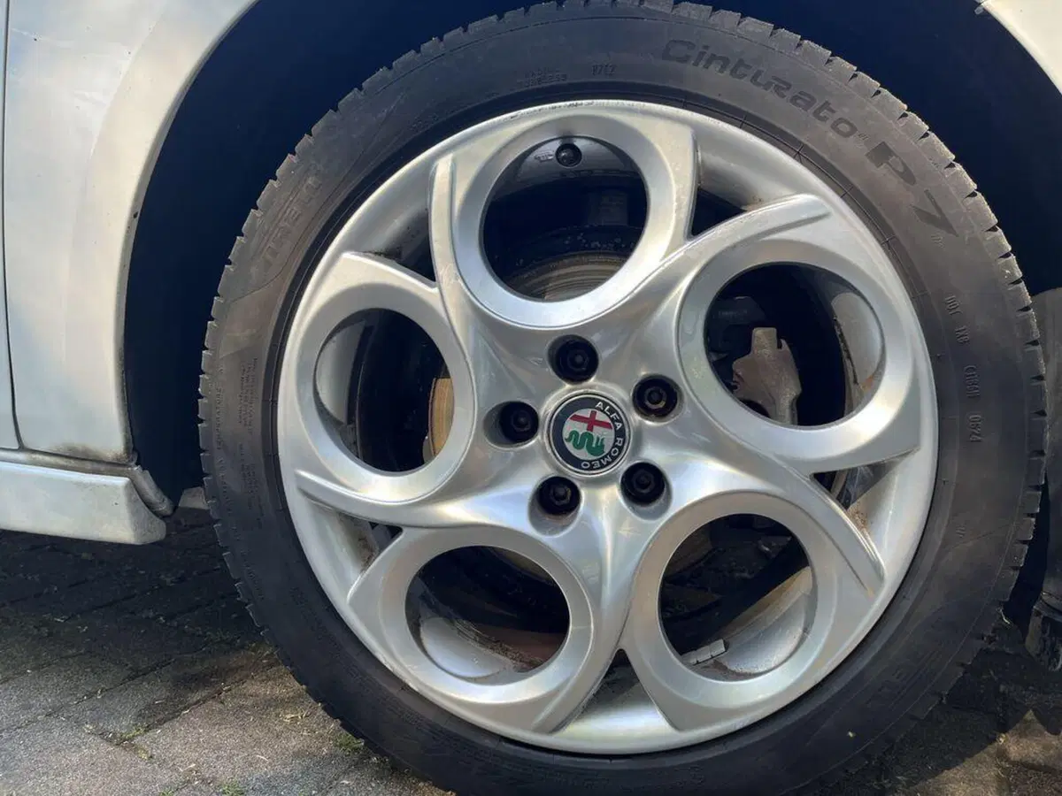 Alfa Romeo Giulietta usata a Alessandria (9)