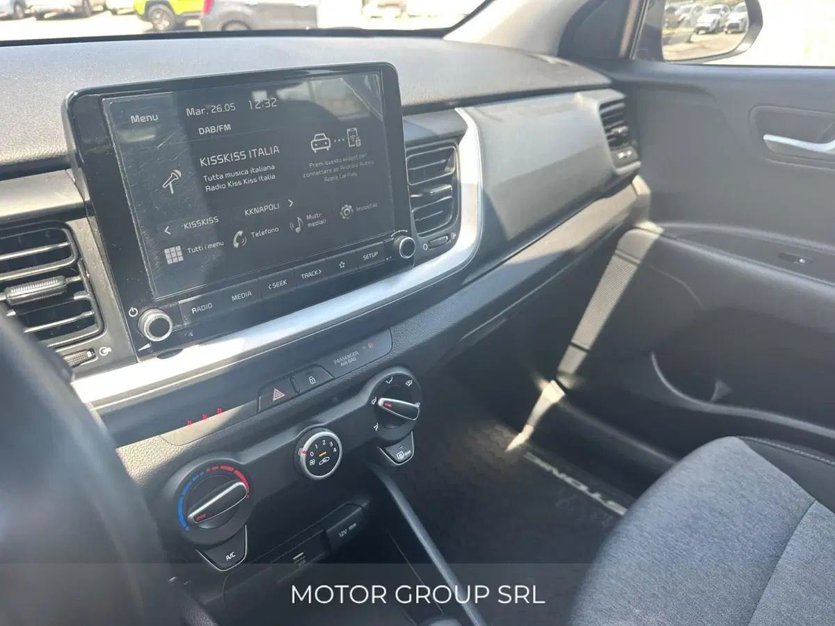 Kia Stonic usata a Napoli (14)