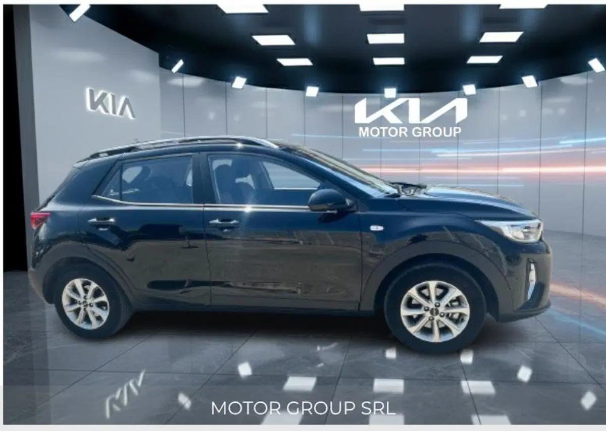 Kia Stonic usata a Napoli (4)