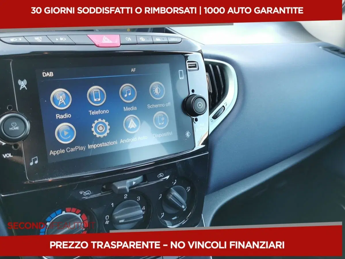 Lancia Ypsilon usata a Chieti (15)