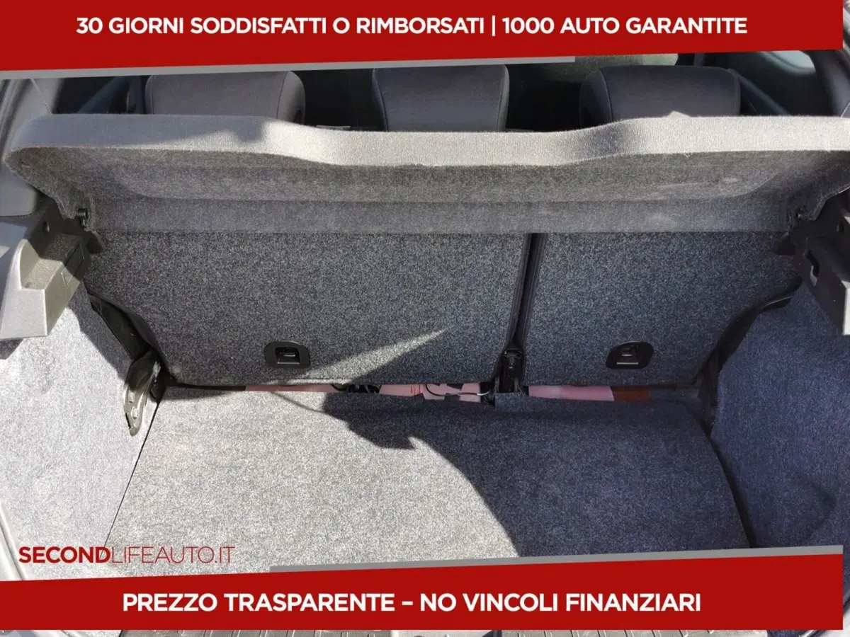 Lancia Ypsilon usata a Chieti (16)