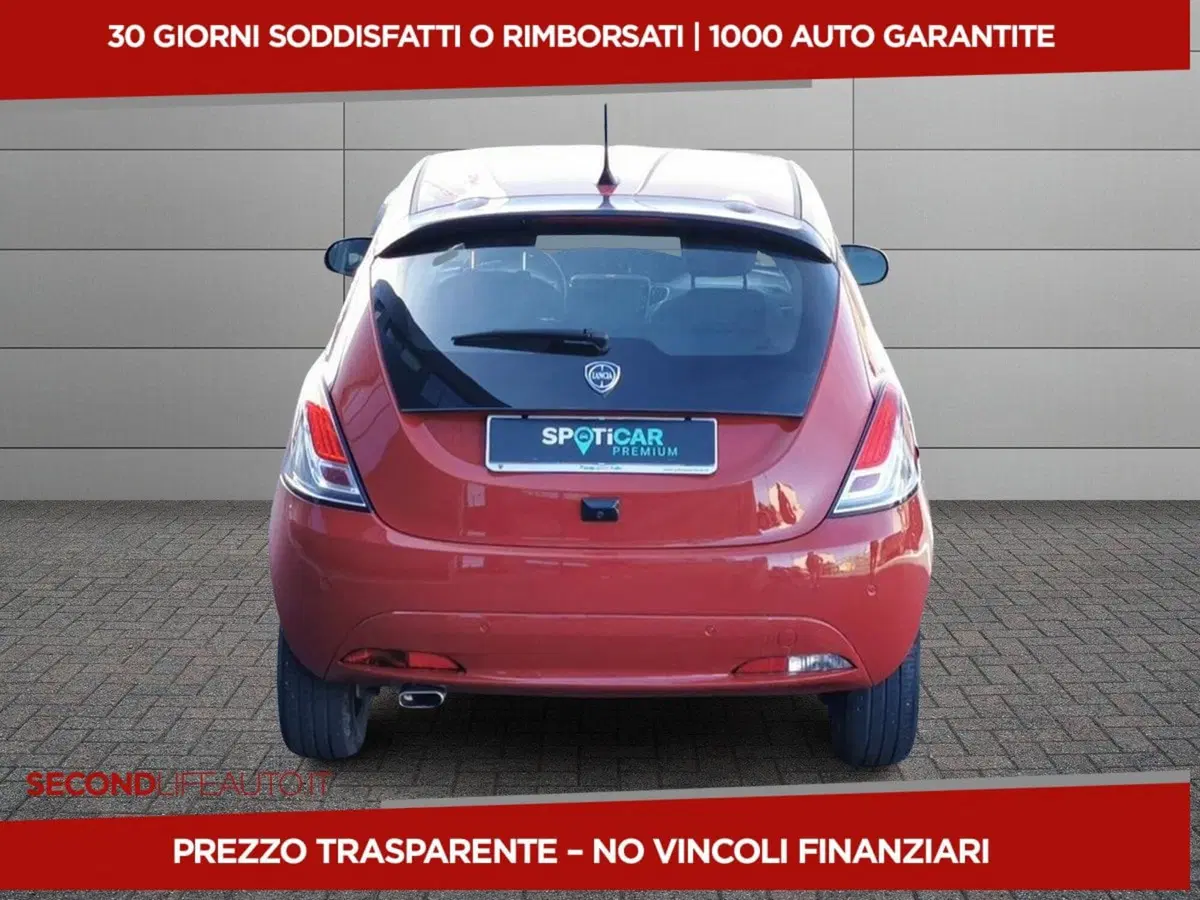 Lancia Ypsilon usata a Chieti (7)
