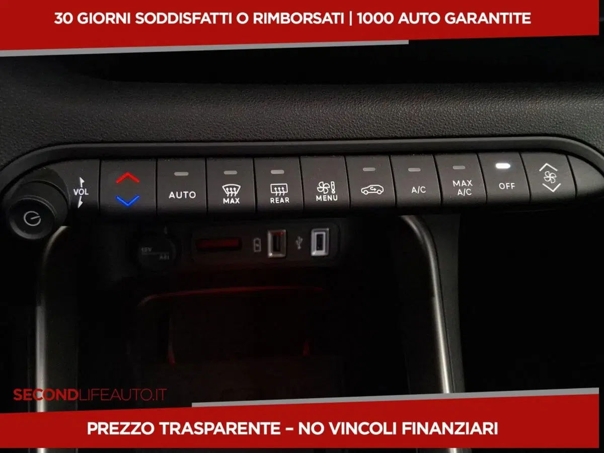 Jeep Avenger usata a Roma (12)
