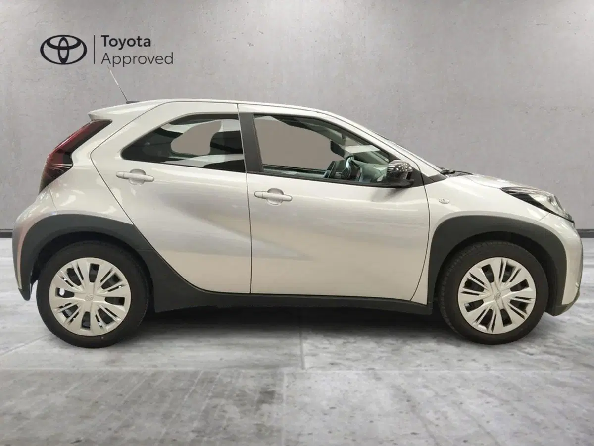 Toyota Aygo X usata a Roma (4)