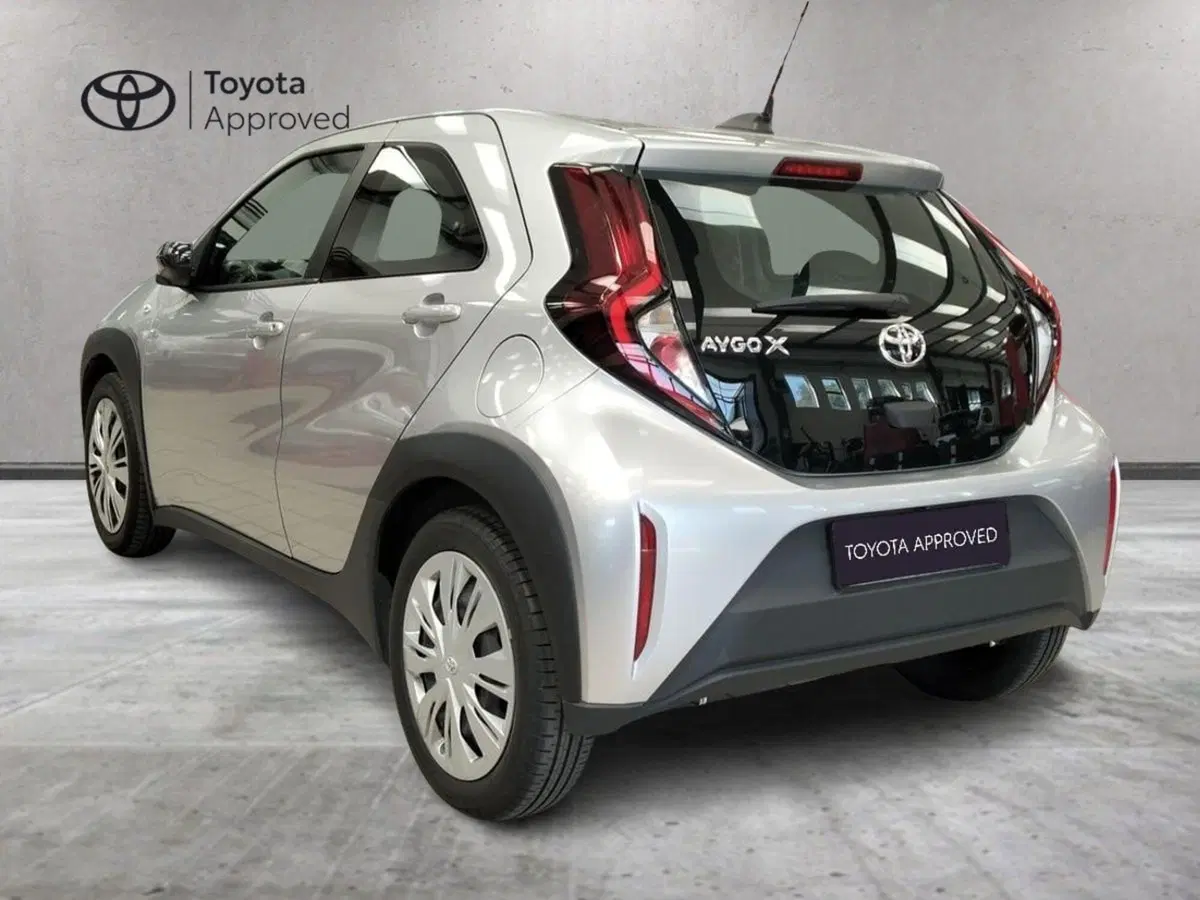 Toyota Aygo X usata a Roma (5)