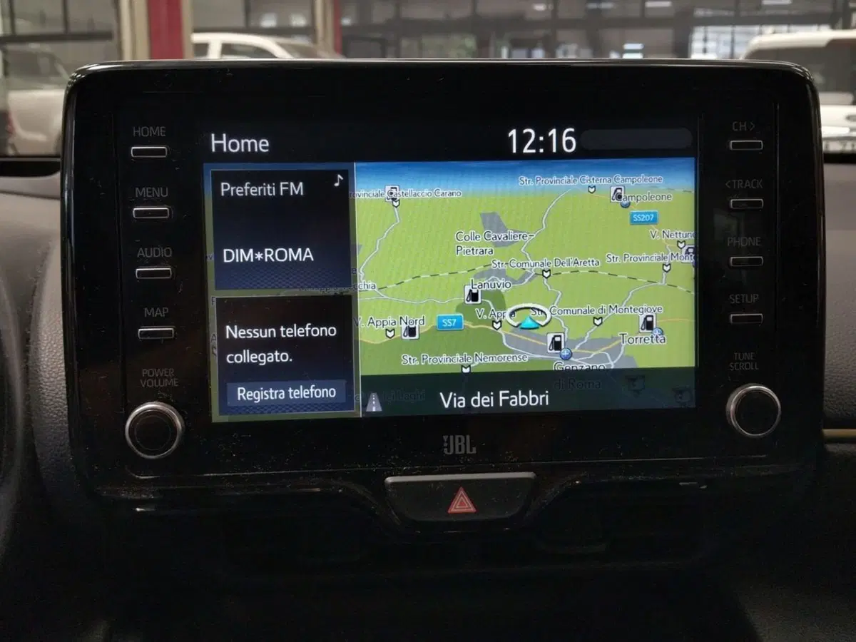 Toyota Yaris Cross usata a Roma (10)