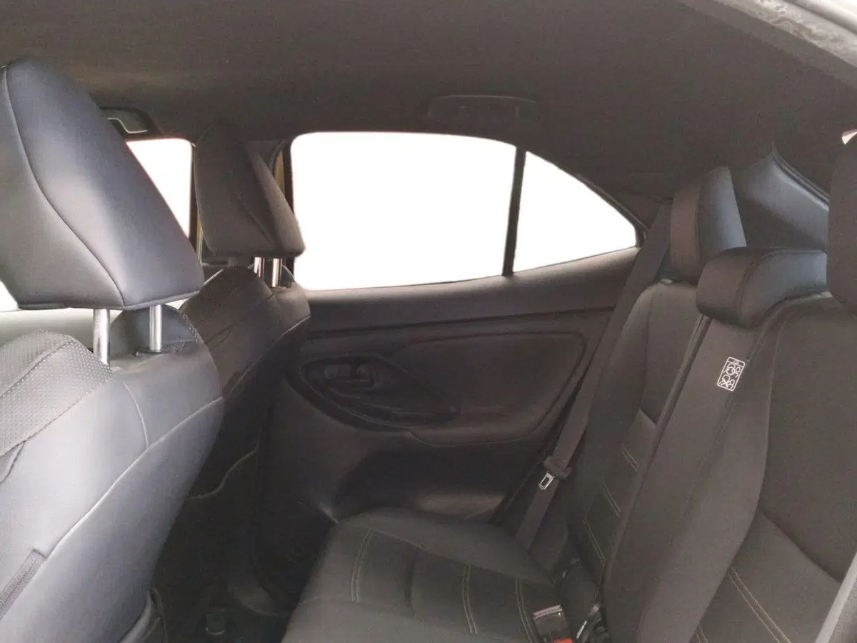 Toyota Yaris Cross usata a Roma (11)