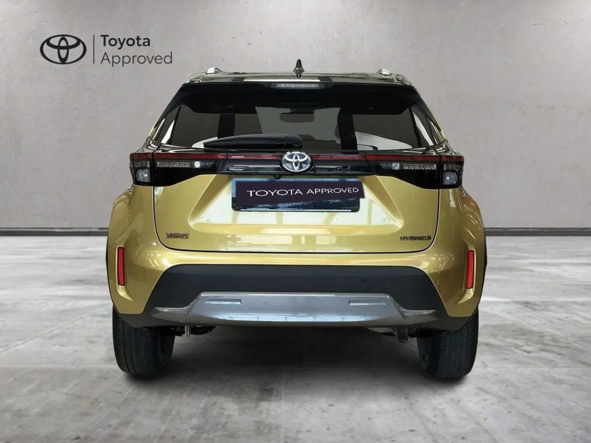 Toyota Yaris Cross usata a Roma (12)