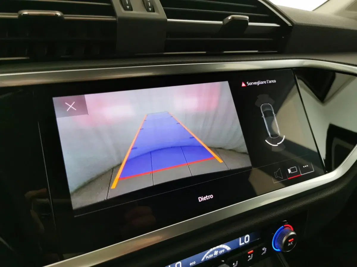 Audi Q3 usata a Chieti (12)